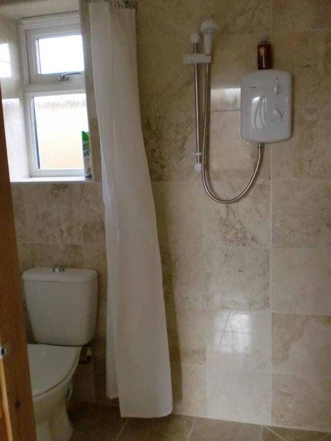 Quiet, Cosy Annexe Room Rough Close Εξωτερικό φωτογραφία